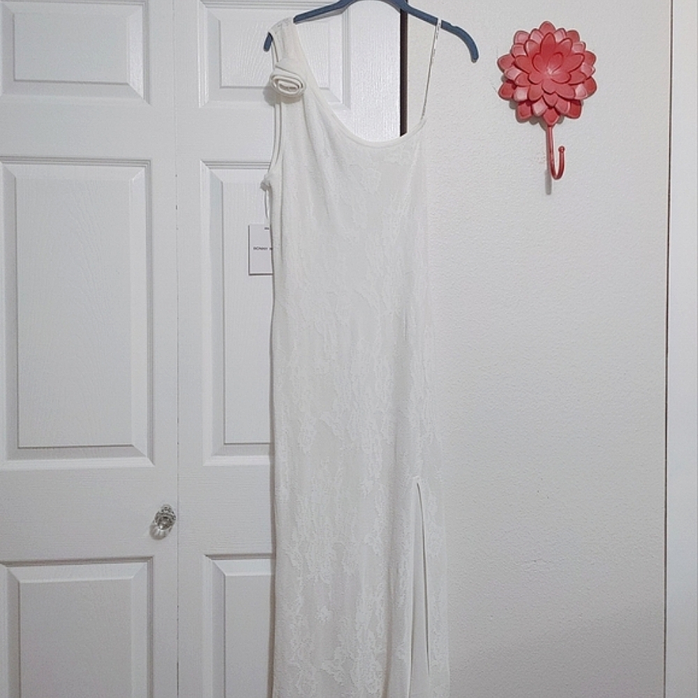 Ronny Kobo Owena One-Shoulder Side-Slit Gown - Picture 3 of 15